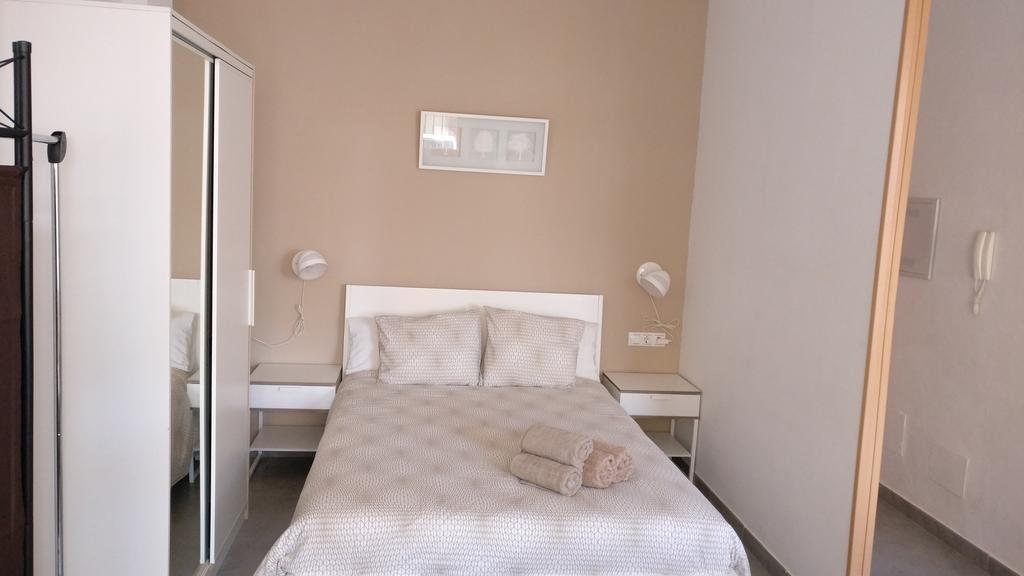 Angosta Del Carmen Apartment มาลากา ภายนอก รูปภาพ