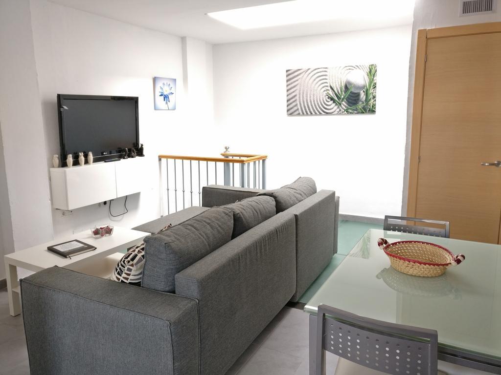 Angosta Del Carmen Apartment มาลากา ภายนอก รูปภาพ