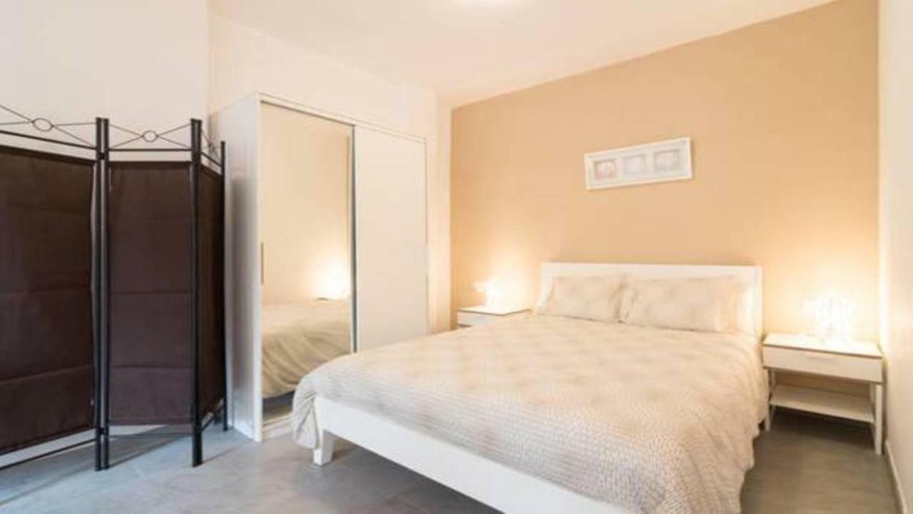 Angosta Del Carmen Apartment มาลากา ภายนอก รูปภาพ